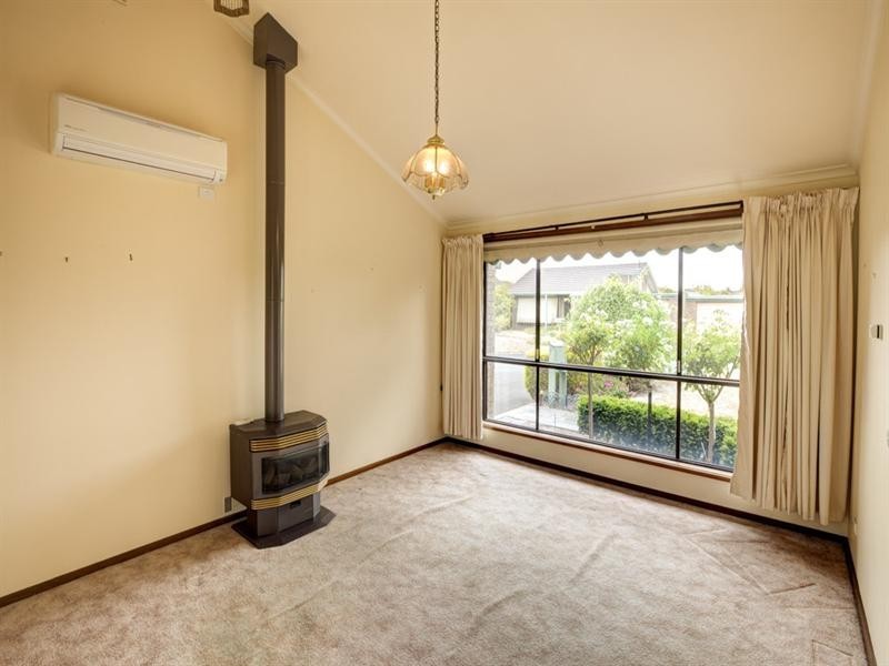 13 Everest Drive, Cheltenham VIC 3192