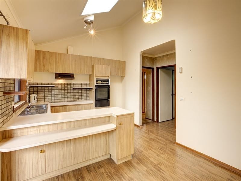 13 Everest Drive, Cheltenham VIC 3192