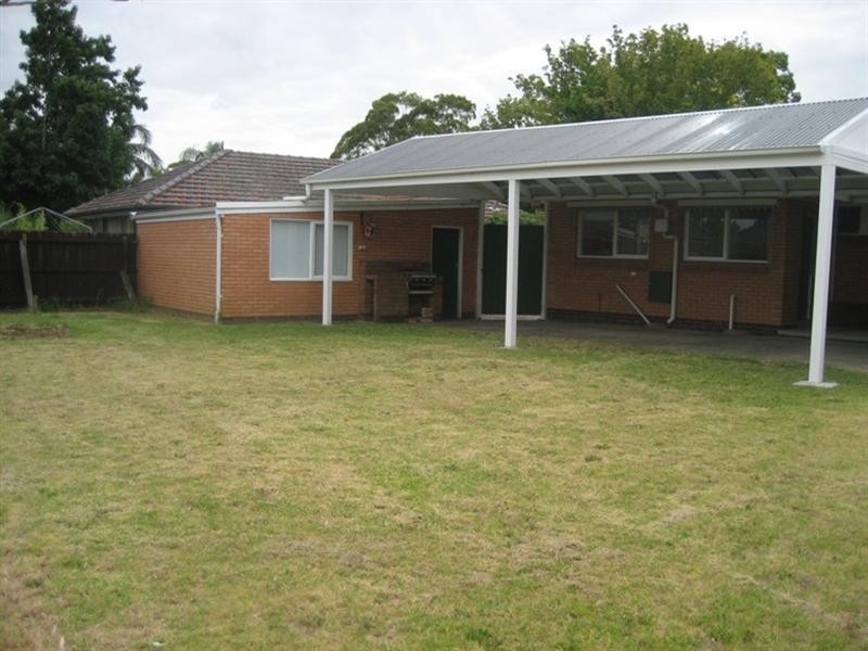 12 Camelia Grove, Cheltenham VIC 3192