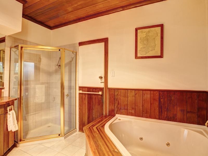 5 Friendship Square, Cheltenham VIC 3192