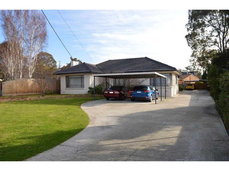 2/7 Barker Street, Cheltenham VIC 3192