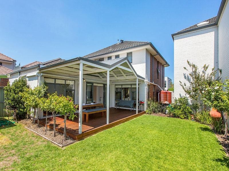 7 Oakmont Crescent, Heatherton VIC 3202