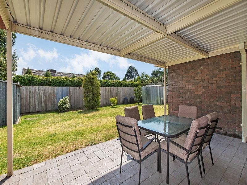3 Hazelwood Close, Dingley Village VIC 3172