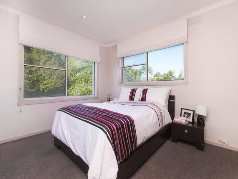 9 Craig Court, Cheltenham VIC 3192