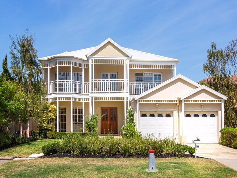 39 Higgins Close, Dingley Village VIC 3172