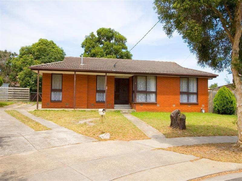 8 Picola Court, Dingley Village VIC 3172