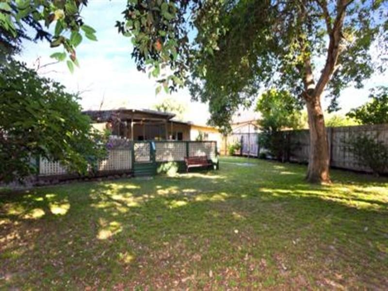 17 Weymar Street, Cheltenham VIC 3192