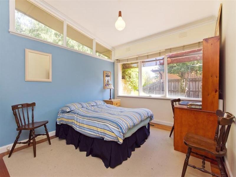 17 Weymar Street, Cheltenham VIC 3192