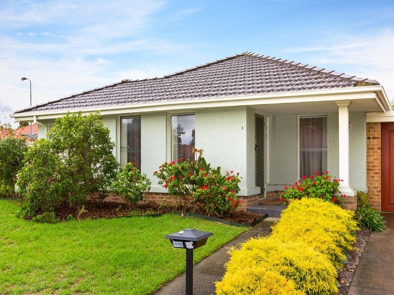 3 Albert Place, Dingley Village VIC 3172