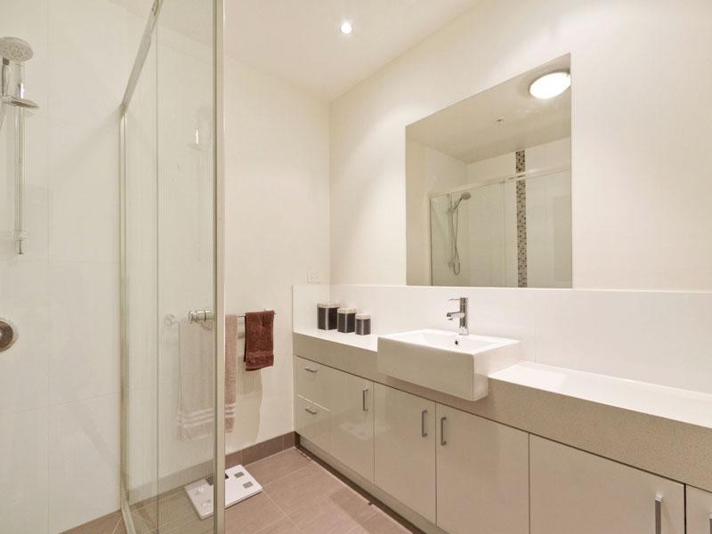 601/37-39 Station Road, Cheltenham VIC 3192