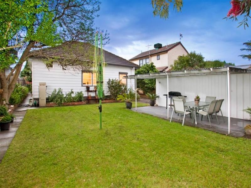 25 Edward Street, Cheltenham VIC 3192