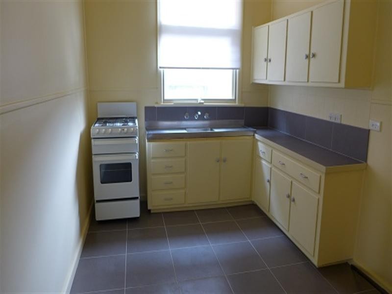 45 Pine Lane, Heatherton VIC 3202