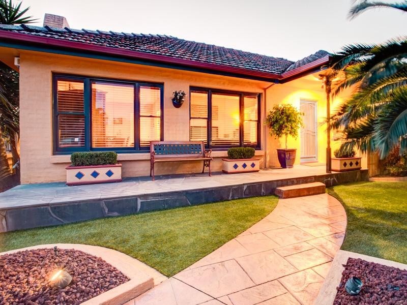 157 Warren Road, Parkdale VIC 3195