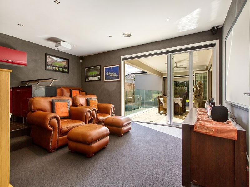 37 Christina Terrace, Dingley Village VIC 3172