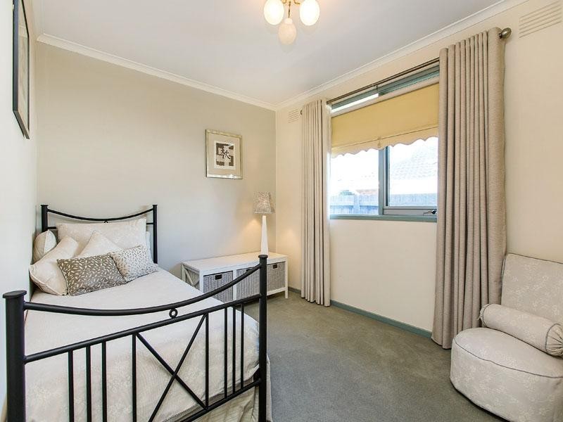 6 Janelaine Court, Springvale South VIC 3172