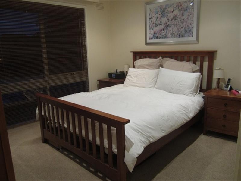 1/3 Eagland Road, Cheltenham VIC 3192