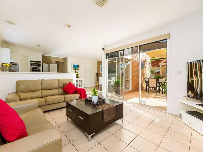 29 Wheatland Crescent, Dingley Village VIC 3172