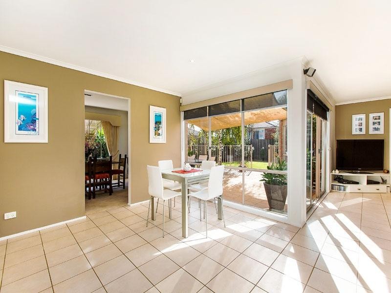 29 Wheatland Crescent, Dingley Village VIC 3172