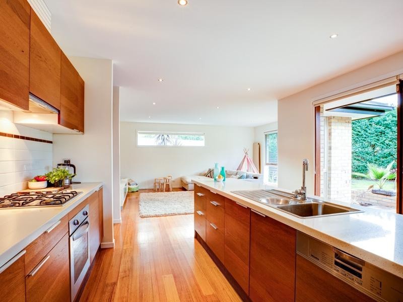 14 Sharan Avenue, Mentone VIC 3194