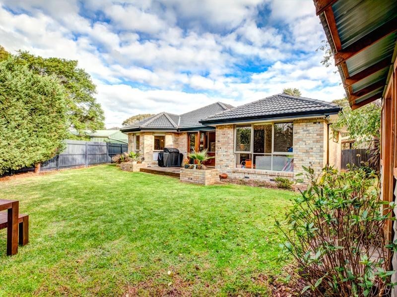 14 Sharan Avenue, Mentone VIC 3194