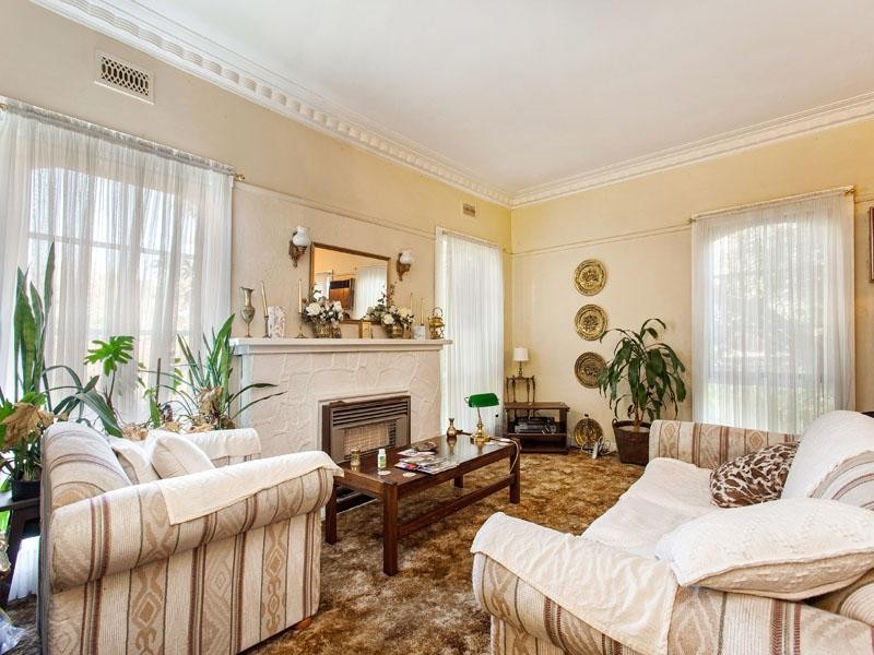 73 Lower Dandenong Road, Mentone VIC 3194