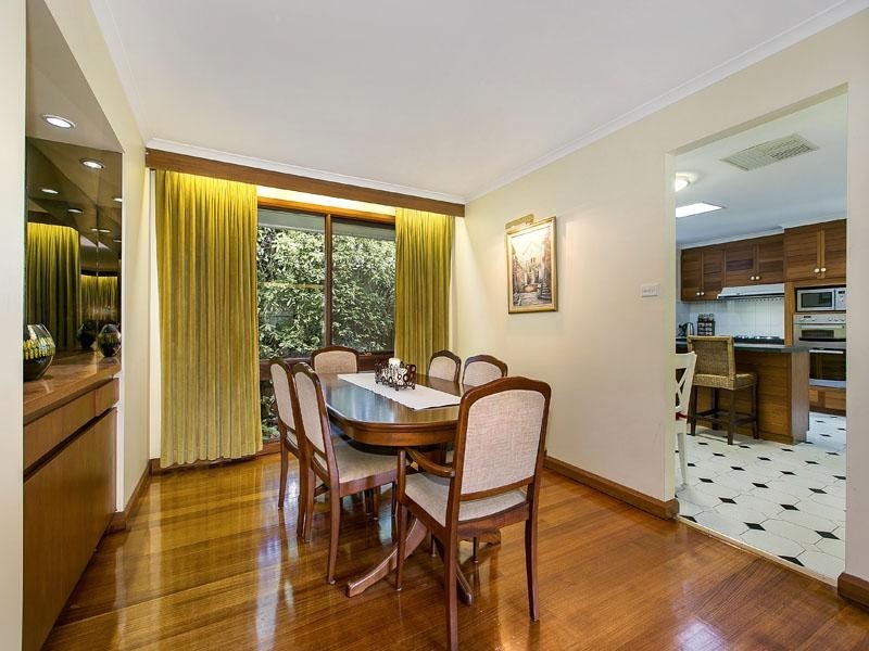 8 Chifley Court, Dingley Village VIC 3172