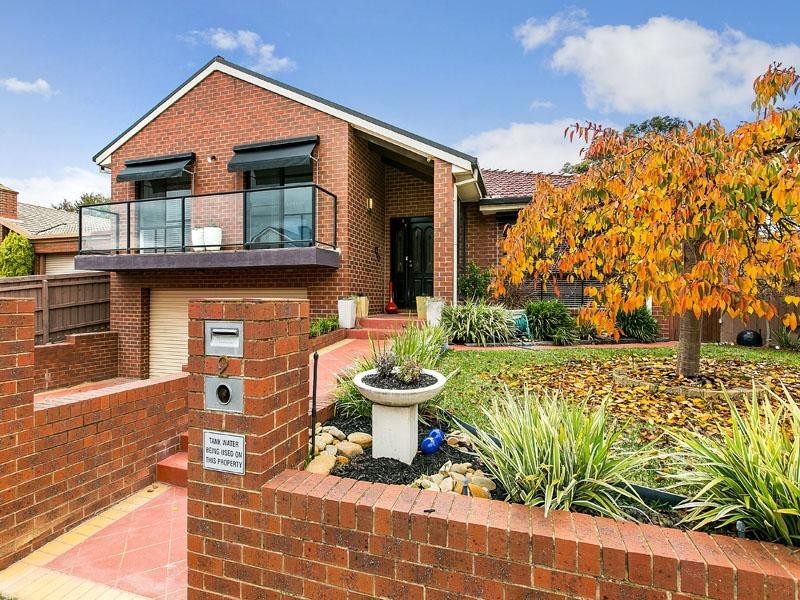 2 Wyndarra Crescent, Dingley Village VIC 3172
