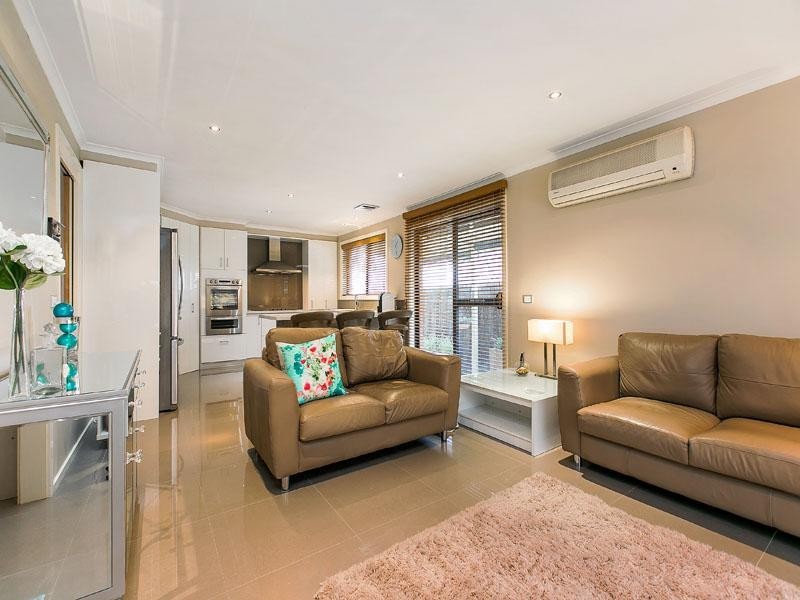 2 Wyndarra Crescent, Dingley Village VIC 3172