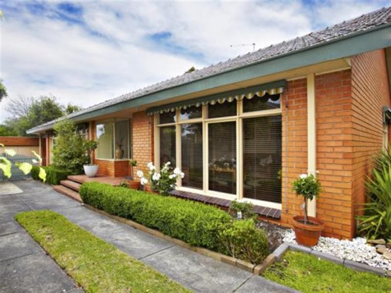 6 Reuben Street, Cheltenham VIC 3192