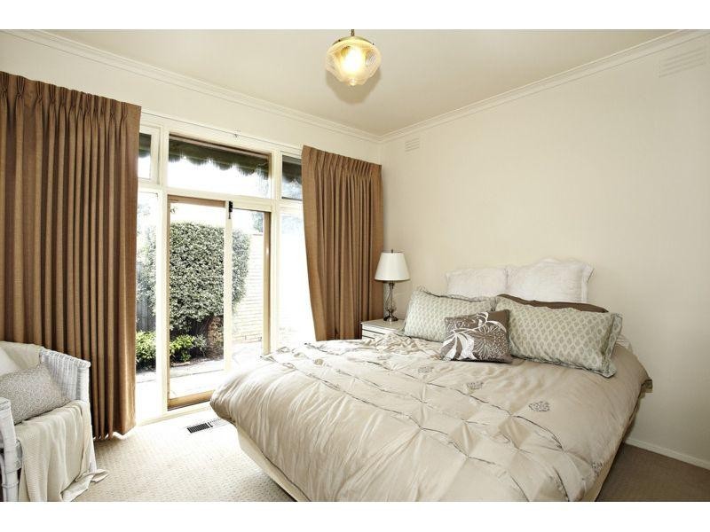 6 Reuben Street, Cheltenham VIC 3192