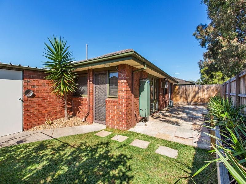 4/77 Centre Dandenong Road, Dingley Village VIC 3172
