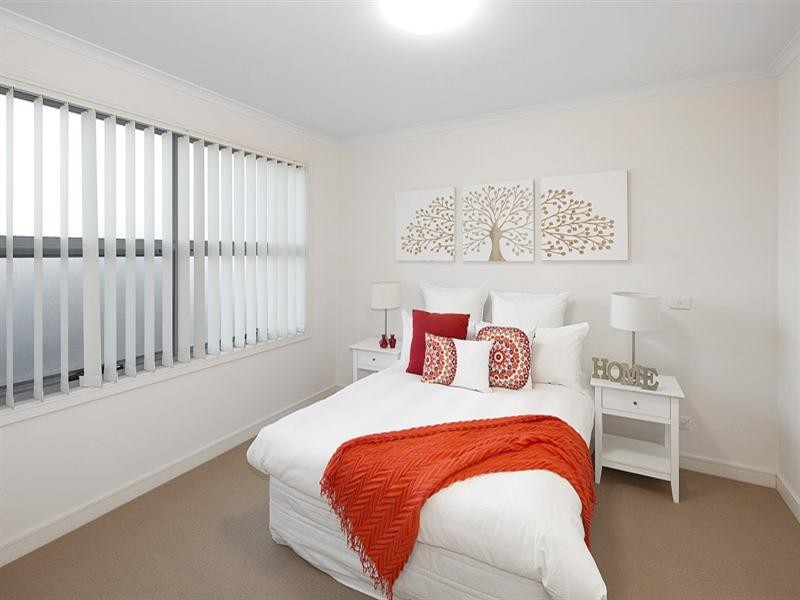 13 Jubilee Boulevard, Waterways VIC 3195