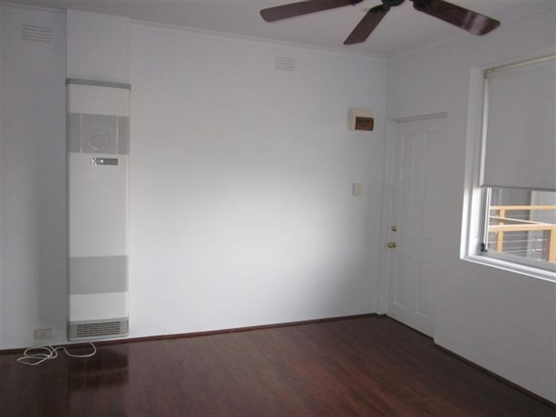 4/2 Kitchener Street, Mentone VIC 3194