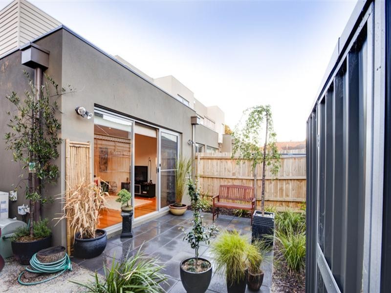 120A Como Parade West, Parkdale VIC 3195