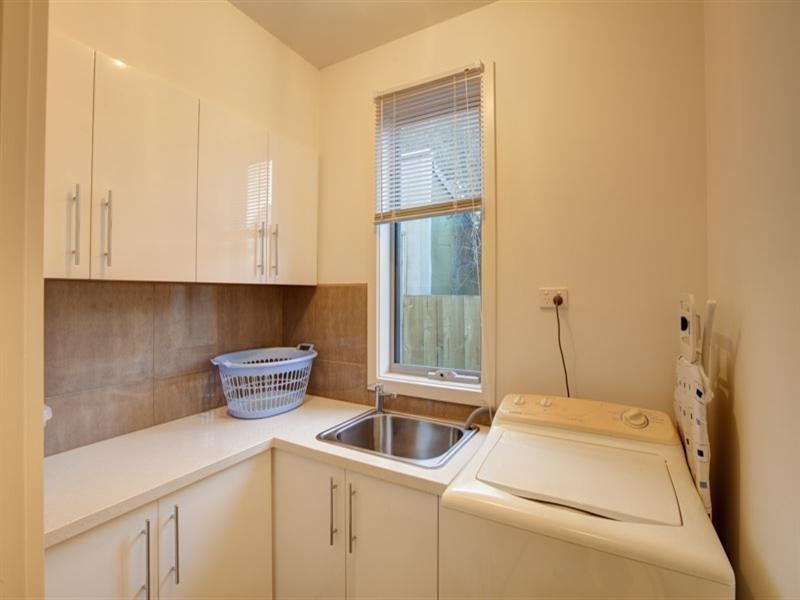 120A Como Parade West, Parkdale VIC 3195