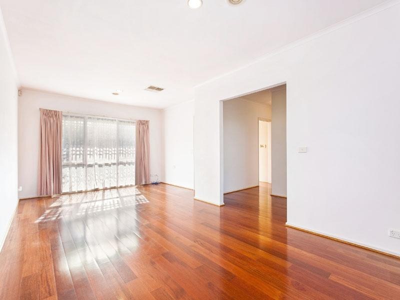 10 Shoal Court, Dingley Village VIC 3172