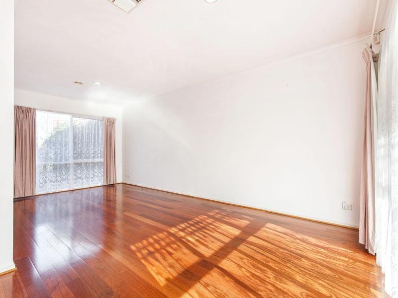 10 Shoal Court, Dingley Village VIC 3172