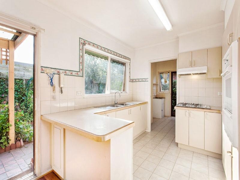 10 Shoal Court, Dingley Village VIC 3172