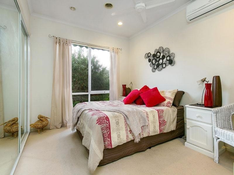 3 Shoal Court, Dingley Village VIC 3172