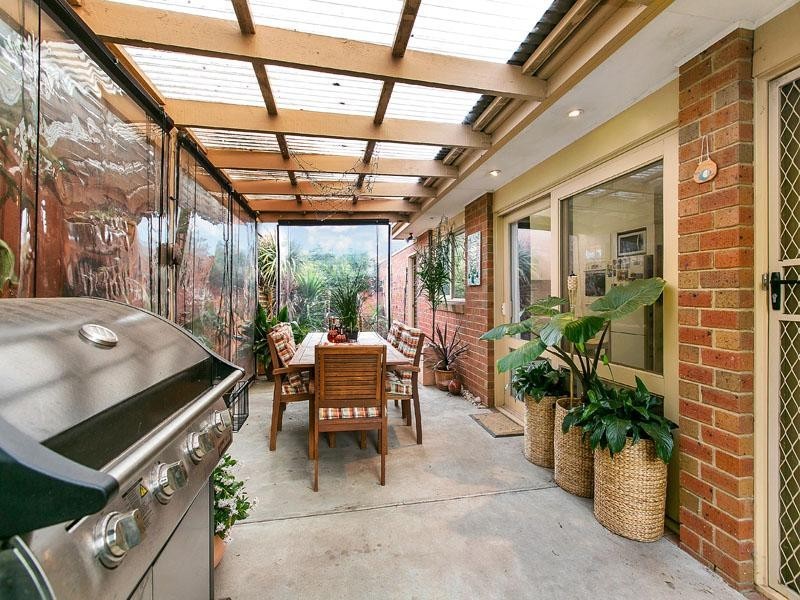 3 Shoal Court, Dingley Village VIC 3172