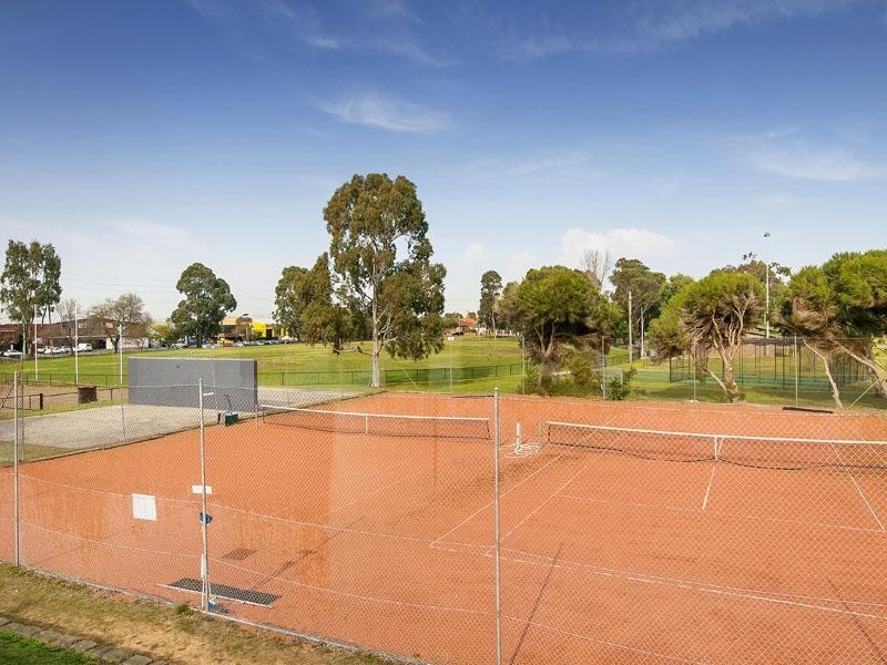 16 Kayden Street, Cheltenham VIC 3192