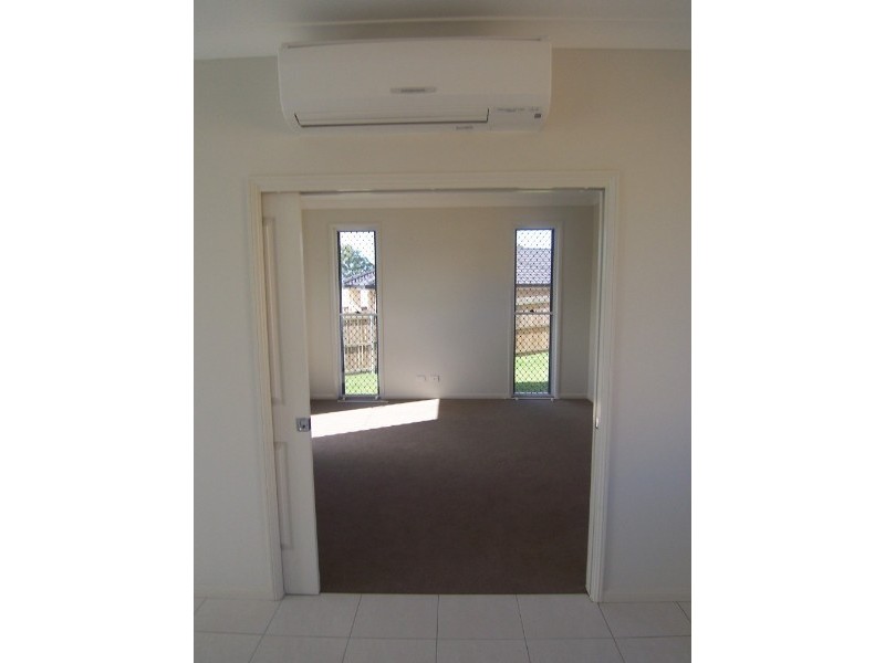 Warner QLD 4500
