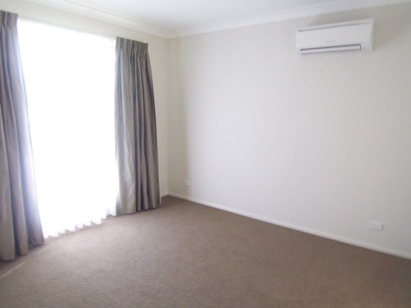 Warner QLD 4500