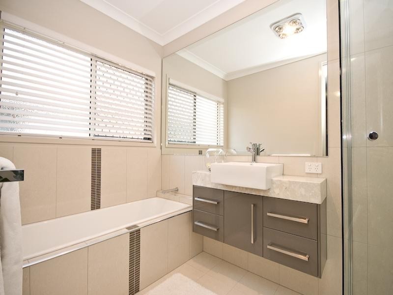 Bridgeman Downs QLD 4035