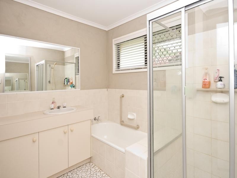 Wavell Heights QLD 4012