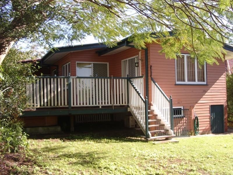 Wavell Heights QLD 4012