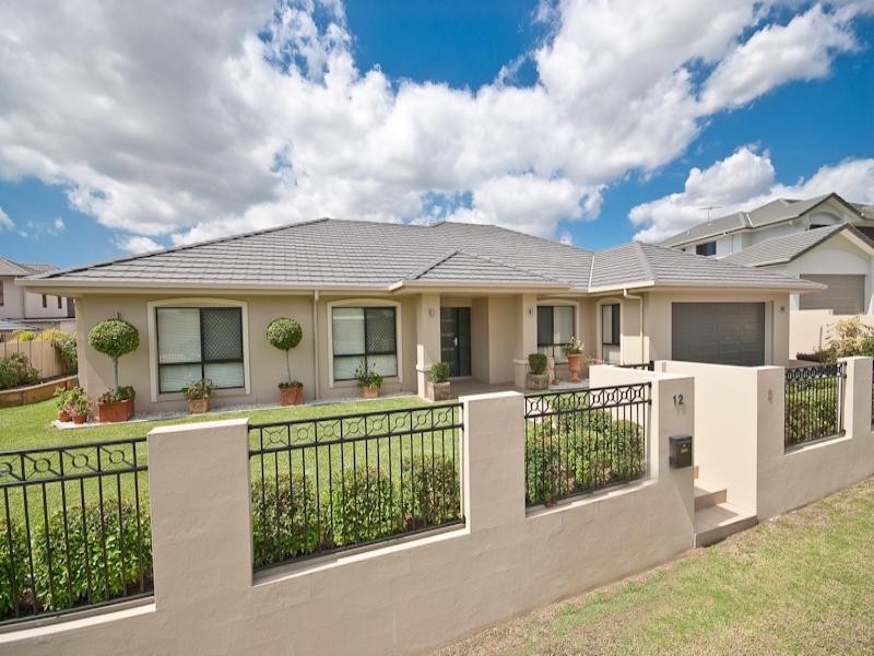 12 Cienna Place, Bridgeman Downs QLD 4035