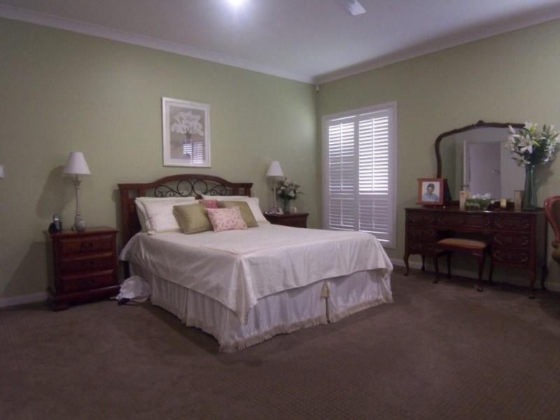 12 Cienna Place, Bridgeman Downs QLD 4035