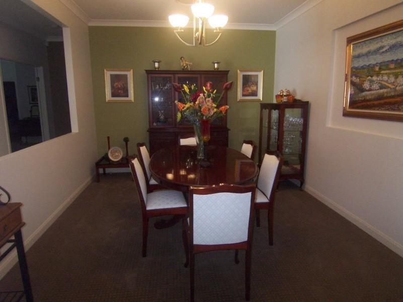 12 Cienna Place, Bridgeman Downs QLD 4035