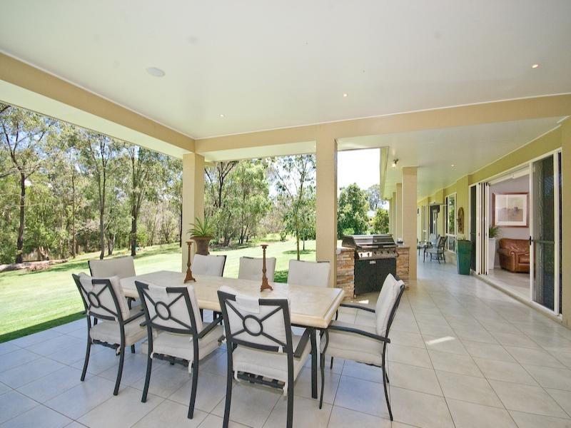 Bridgeman Downs QLD 4035